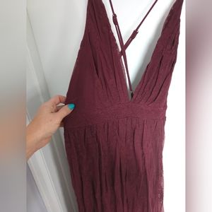 Maxi dress with lace overlay